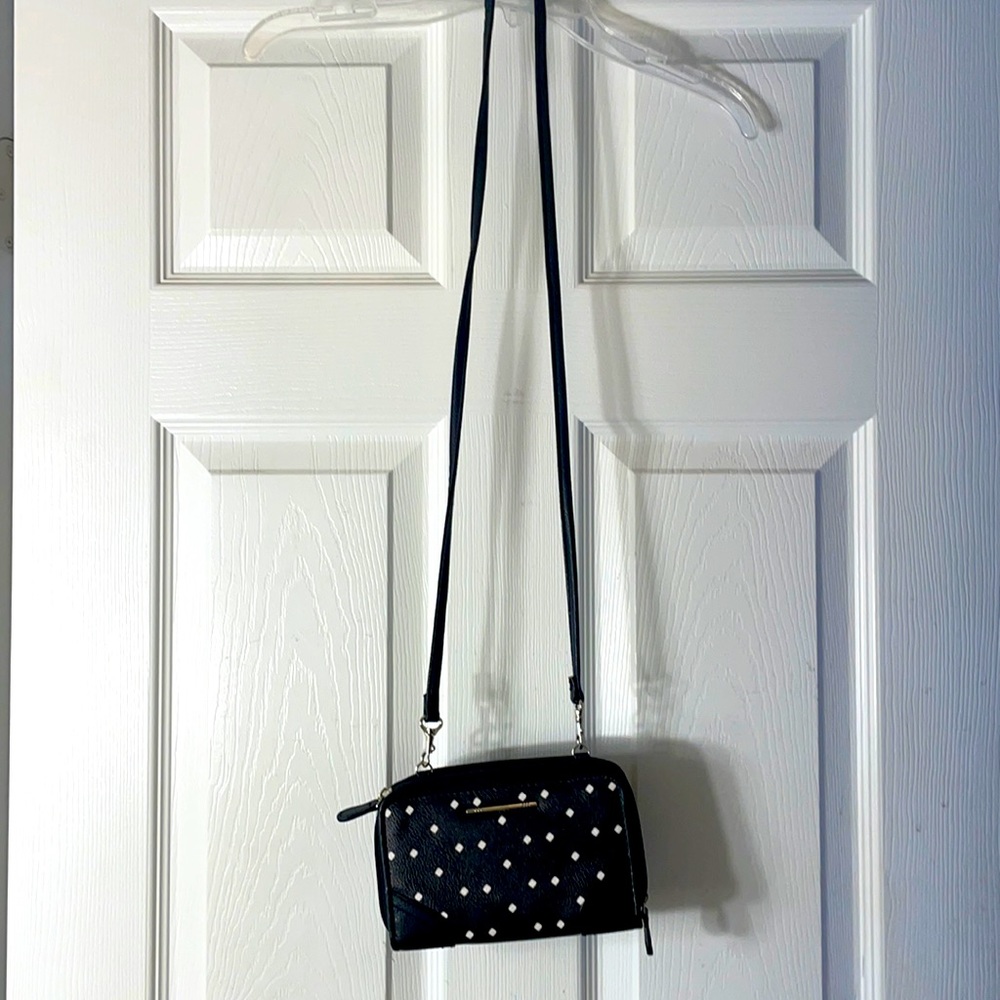 Black with white design cross bag